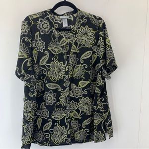 Catherine’s Women 1X Blouse Short Sleeve‎ V-neck Multicolor Floral Artsy Flowy